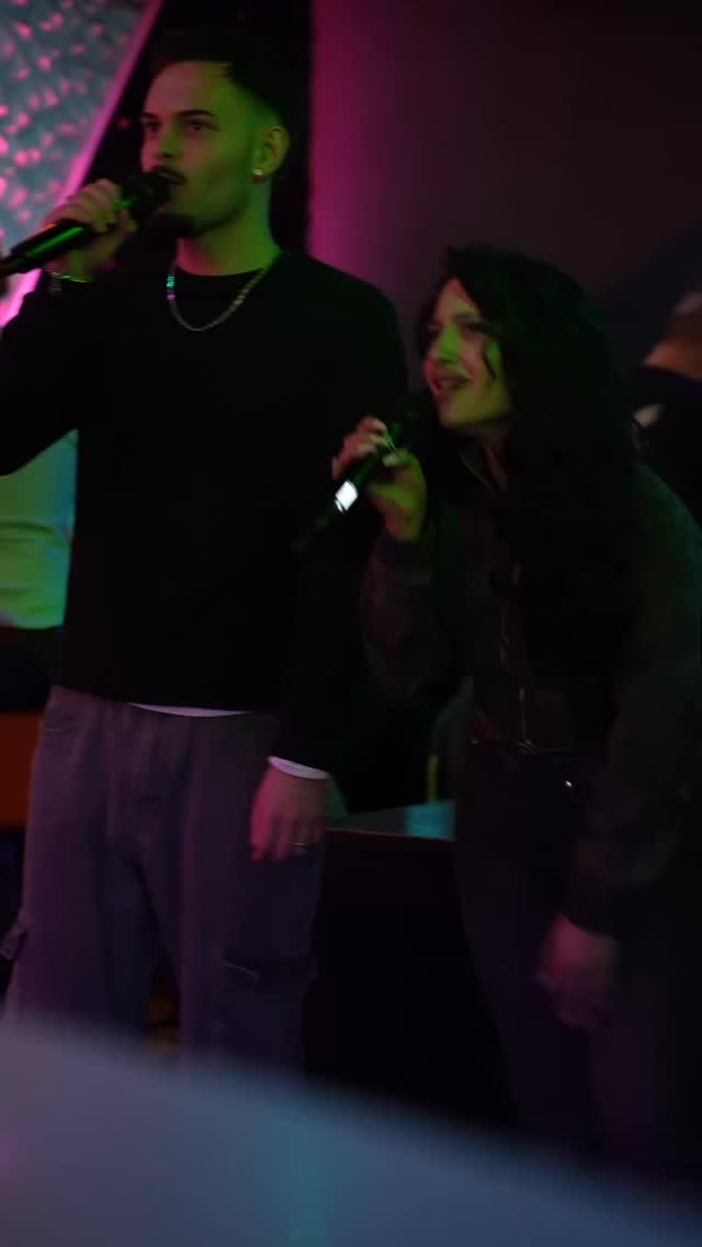 Sei dein eigener Star und komm auf die Karaoke-Stage in der Salzbar!

Am Mittwoch, 15. April ab 19 Uhr ist es wieder so weit.

Wir freuen uns auf dich!

#vienna #dancing #party #partypeople #wienliebe