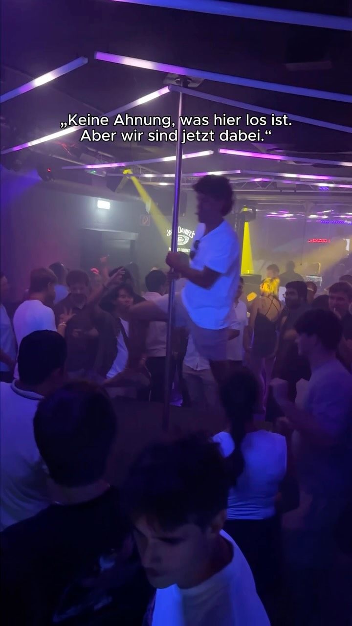 Wann kommst du zum angesagtesten Club in der City?

Immer freitags, immer samstags, immer Salzbar!

#wien #vienna #dancing #party #partypeople
